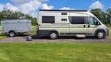 Pössl 4 Family L / AHK / 2 X Klima / Raumbad  - Pössl Wohnmobil oder -wagen