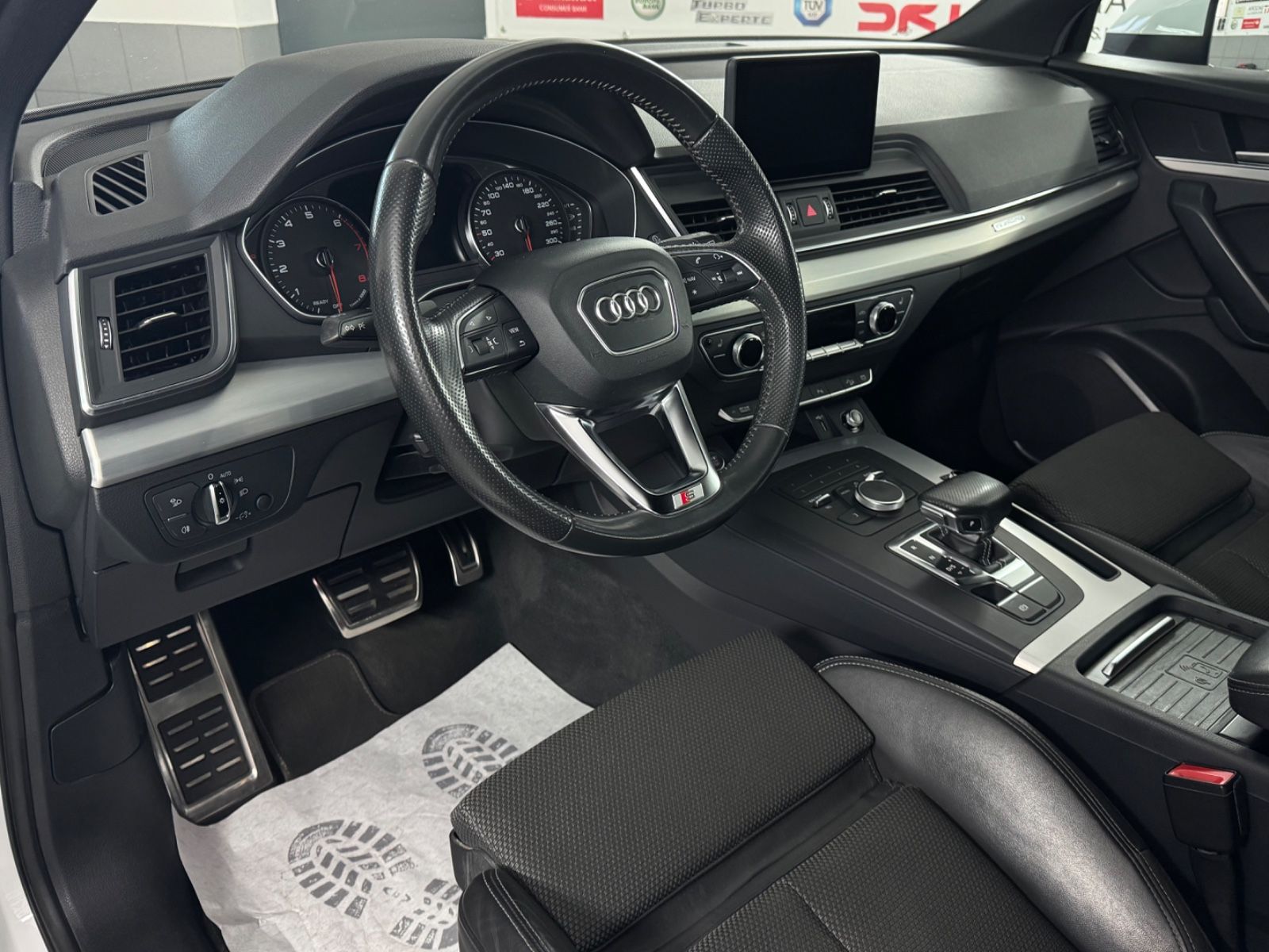 Audi Q5 quattro S-Line MMI Navi Kamera Voll-LED 19 foto 16