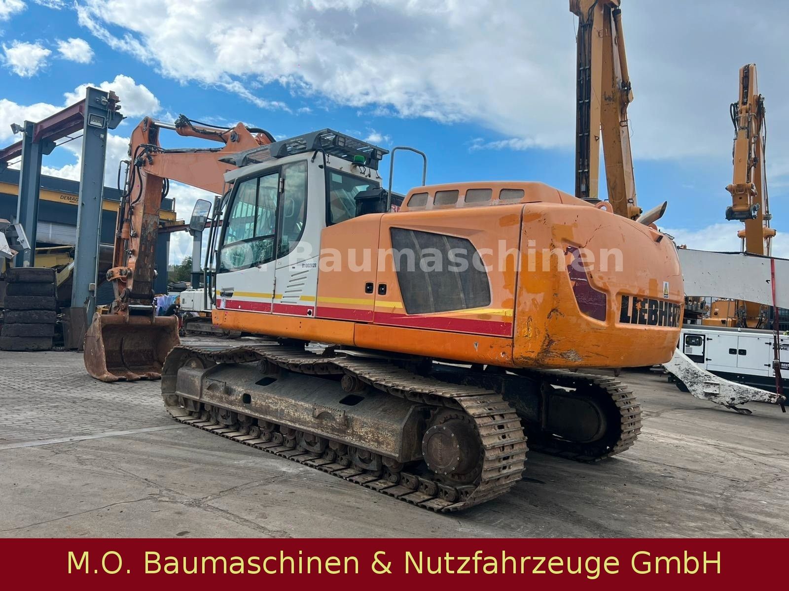 Fahrzeugabbildung Liebherr Liebherr R936 LC