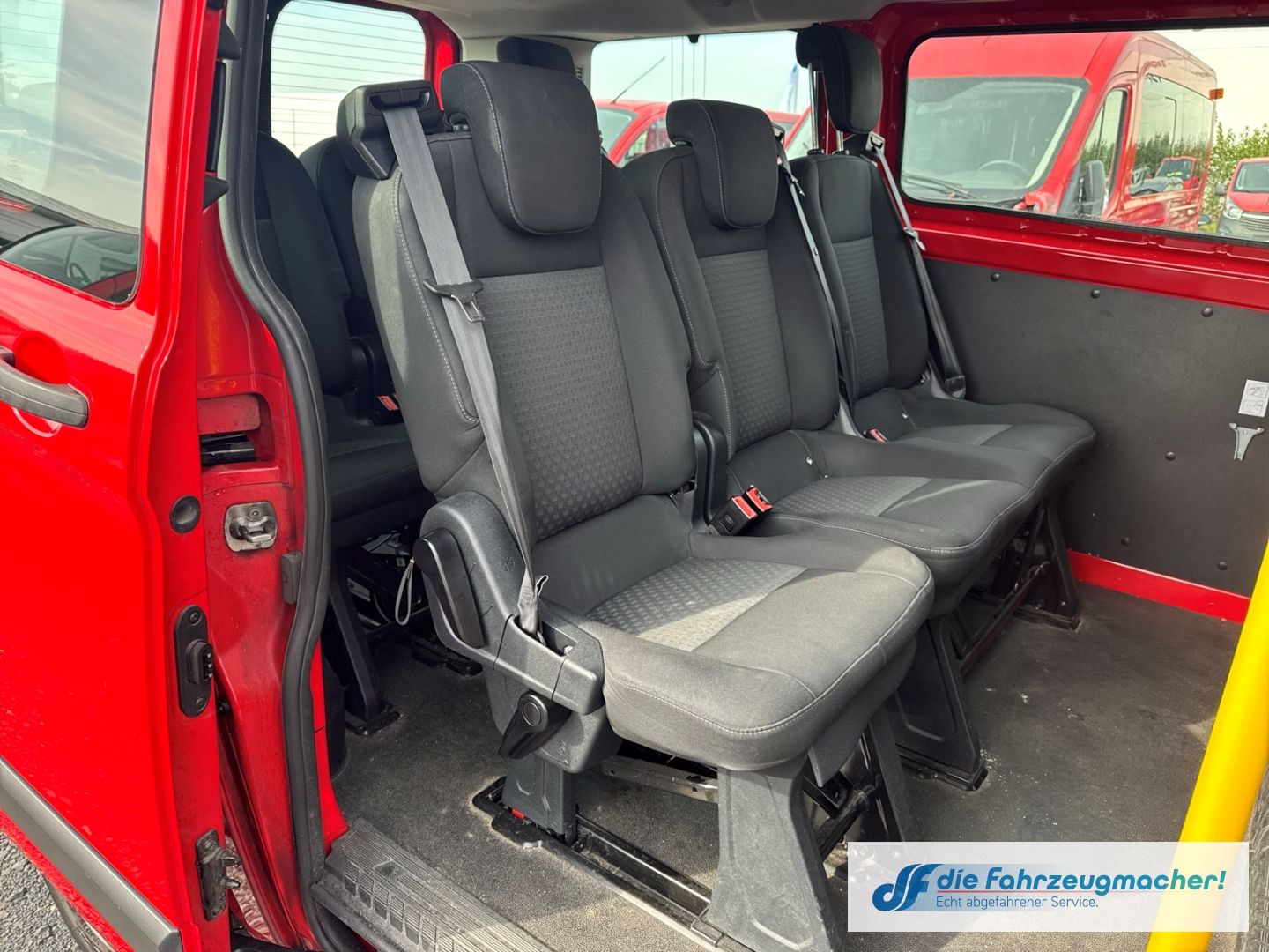 Fahrzeugabbildung Ford Transit Custom Tourneo 320 L1 Trend *9124 *EXPOR