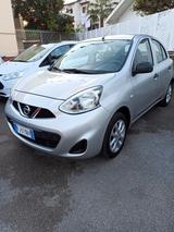 Nissan Micra 1.2 12V 5 porte Comfort - Nissan Micra Comfort mit Benzin-Antrieb