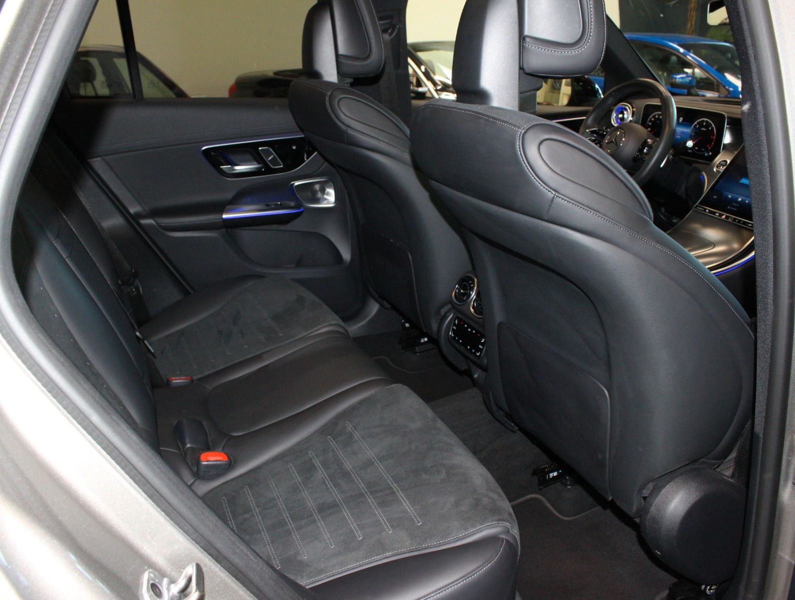 Fahrzeugabbildung Mercedes-Benz GLC 220d 4Matic AMG Line Pano*Allradlenkung*VOLL