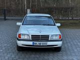 Mercedes-Benz C180 *Schiebedach-Bluetooth-Automatik - Mercedes-Benz C 180 Oldtimer