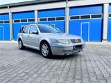 Volkswagen Vw bora v5 Variant - Volkswagen Bora Kombi V5 mit Benzin-Antrieb