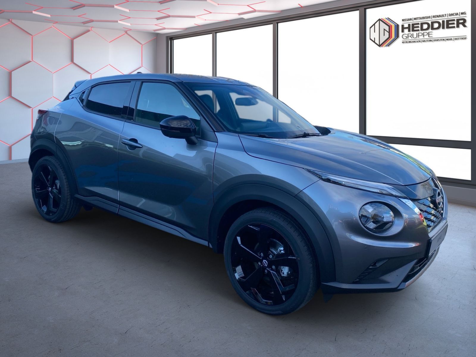 Fahrzeugabbildung Nissan JUKE 1.6 HYBRID 143 PS AT Tekna *BOSE*360'Kamera