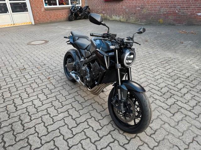 Honda CB 650 R - sehr gepflegt