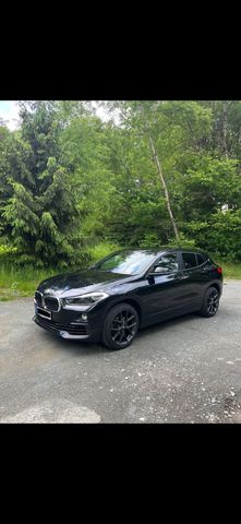 BMW X2 sDrive18i -