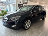 Opel ASTRA J LIMOUSINE 1.4 TURBO *SPORT* - Opel Astra aus 2011: Turbo