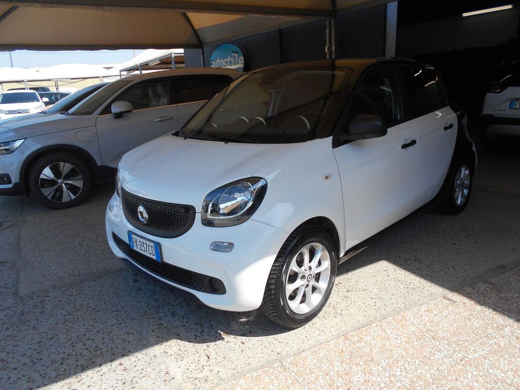 Image of Smart ForFour