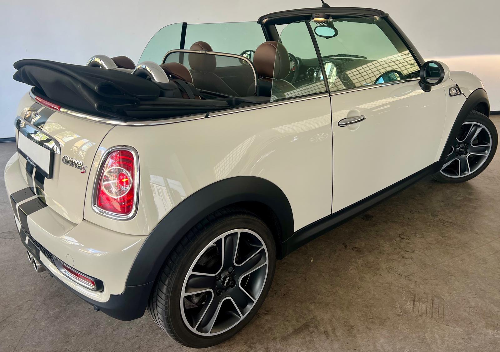 MINI Cooper S Cabrio Chilli Temp Leder Shz PDC