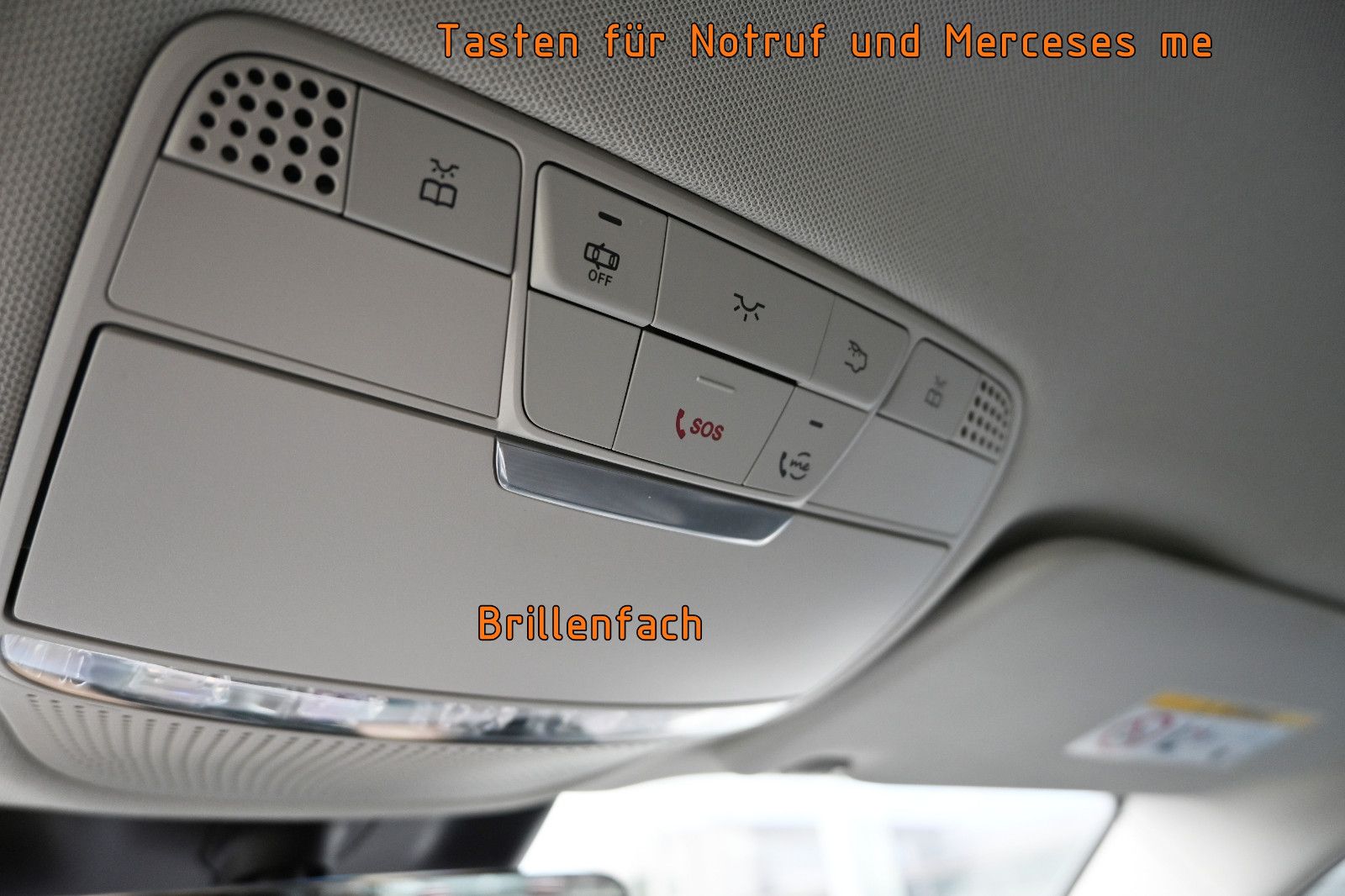 Fahrzeugabbildung Mercedes-Benz GLC 300 de 4MAT. AMG LINE °ACC°HEAD-UP°MEMORY°