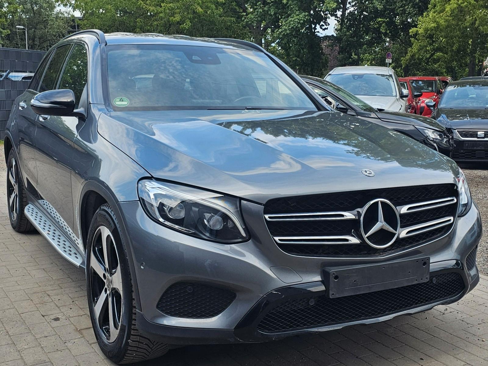 Mercedes-Benz GLC 220 d 4Matic*NAVI*LED*AMBIENTE*9G*NIGHT PAKE
