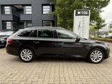 Skoda Superb Combi 2.0 TDI Style | Crystal Lighting - Skoda Superb in Düsseldorf