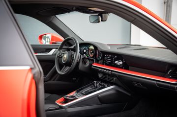 Porsche 992 Carrera*LED*PANO*Park-360*Approved*Sport-AGA