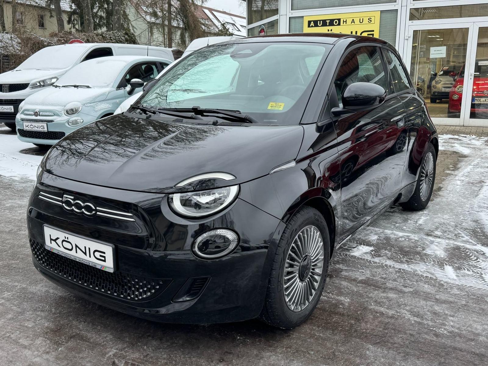Fiat 500e MY23 118PS 42kWh KLIMA*CARPLAY*TEMPOMAT*DAB