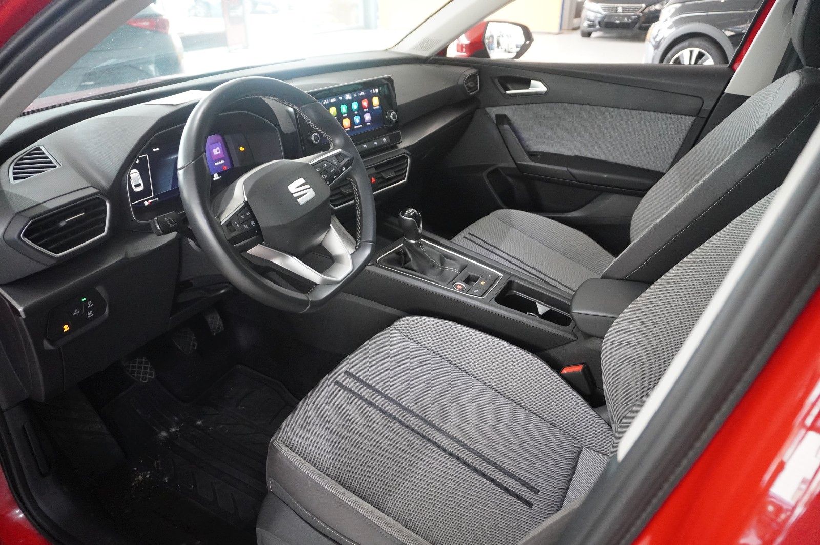 Fahrzeugabbildung SEAT Leon ST 2.0 TSI STYLE NAVI/LED/KAMERA/VIRT./DAB+