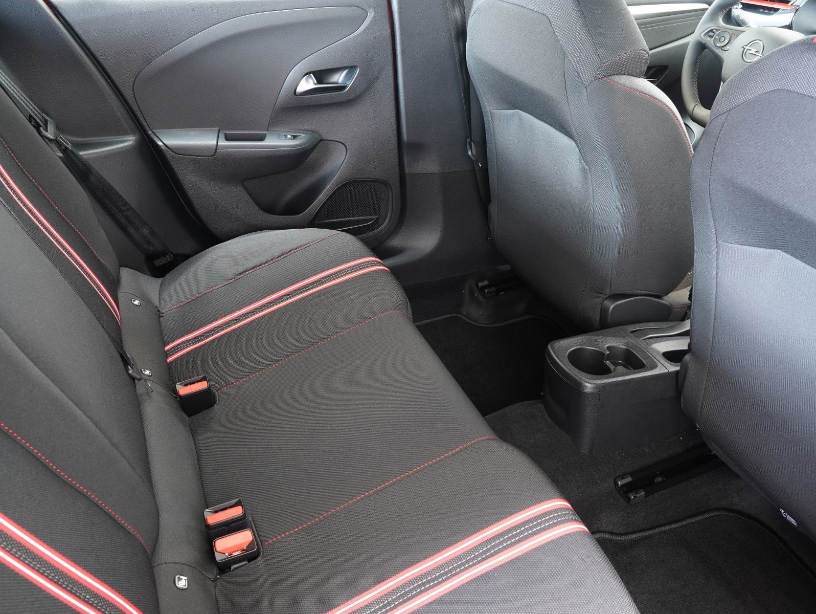 Fahrzeugabbildung Opel Corsa F 1.2 Turbo GS CARPLAY/LED/PDC/SHZ