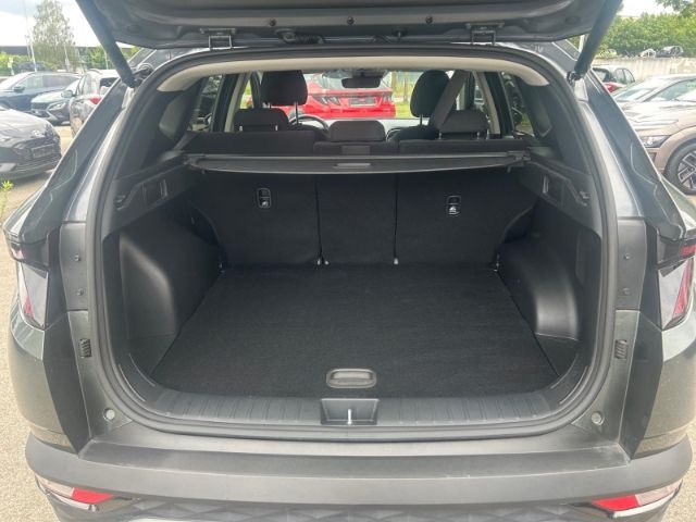 Fahrzeugabbildung Hyundai Tucson 1.6 GDI Turbo 150PS 7-DCT TREND Assist.-P