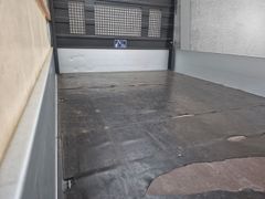 Fahrzeugabbildung Master III DoKa Pritsche Fahrgest. L3H1 3,5t