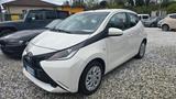Toyota Aygo 1.0 VVT-i 69 CV 5 porte x-cool - Toyota: Limousine, Aygo Cool