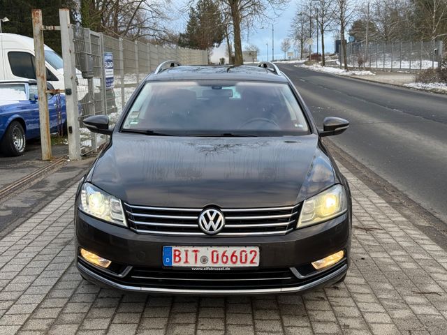 Volkswagen Passat Variant Highline/PANO/SHZ/KAMER/LEDE/VOLL