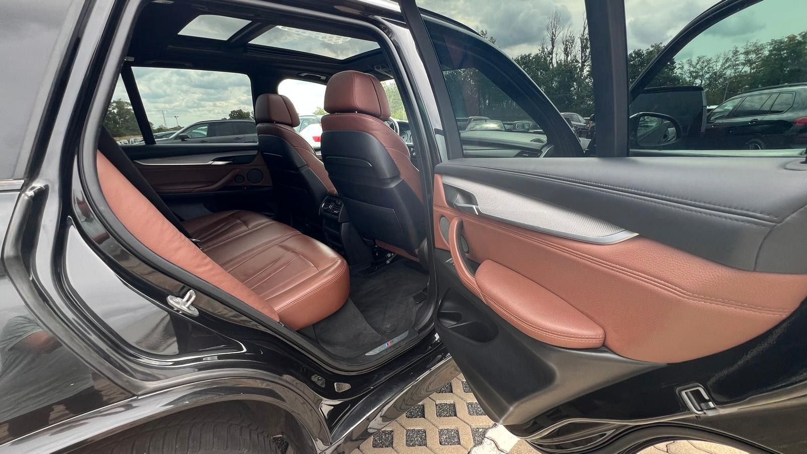 Fahrzeugabbildung BMW X5 M50d*RFK*XENON*PANO*H&K*NAVI*