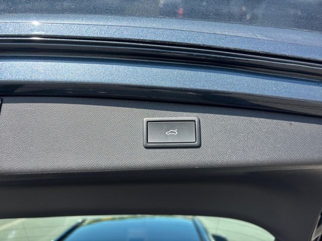 Leon Sportstourer 2.0 TDI Matrix-LED AHK XL-Pake