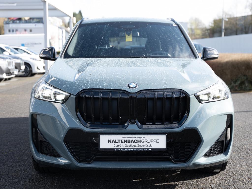 BMW X1 xDrive 23d M-Sport AHK HUD 360° LED ACC NAVI