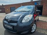 Toyota Yaris Cool**Klima**5 Türer**Tüv 05/2026** - Toyota Yaris: Türer