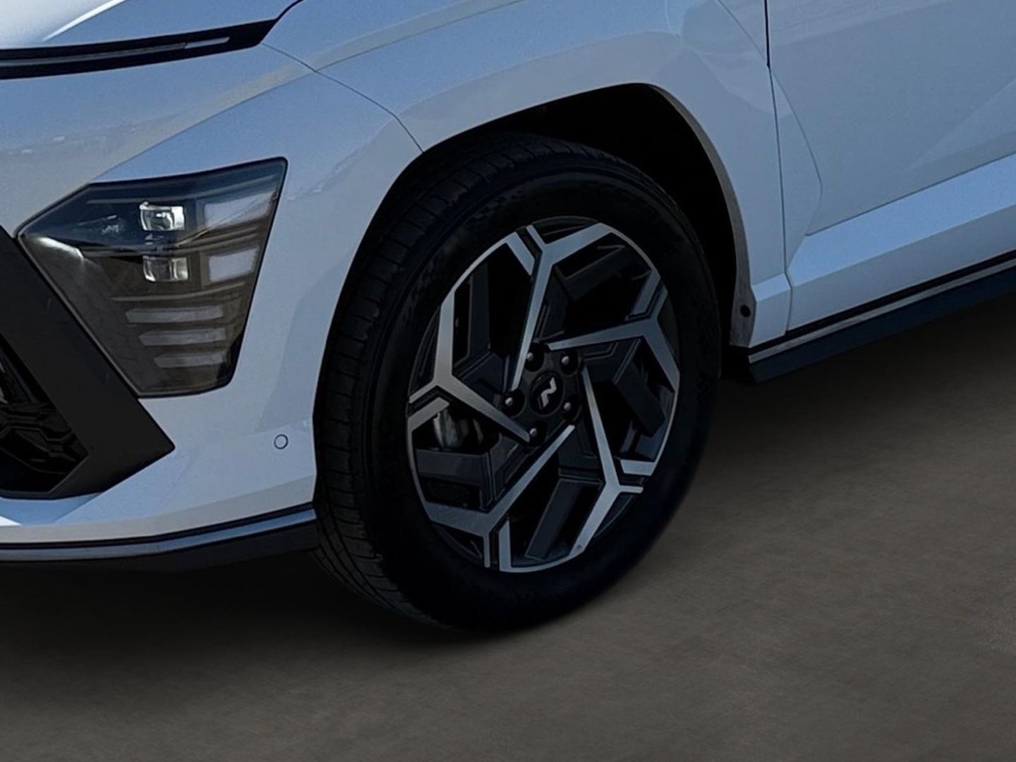 Fahrzeugabbildung Hyundai KONA Line Hybrid SX2 (MY25) HEV 1.6 GDI