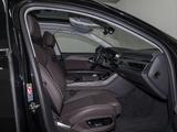 Audi A8 Lang 60 TFSIe Q RSR PANO LM20 BuO - Audi A8: RS