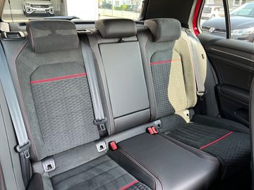 Volkswagen Golf VII VII 2,0L TSI 245PS 7-Gang DSG