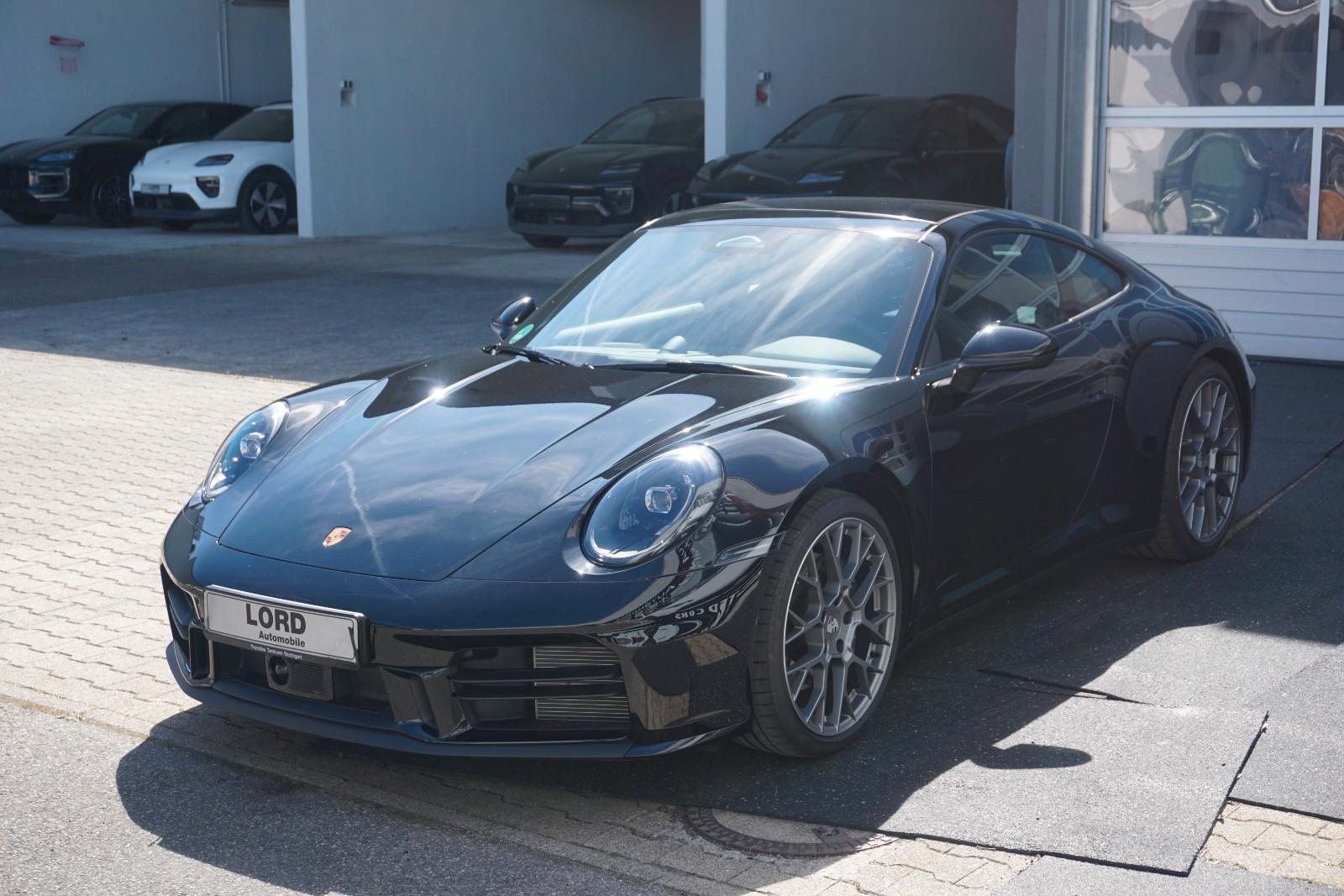 Porsche 992*SportAbgas*Sport Design*SportChrono*ACC*BOSE