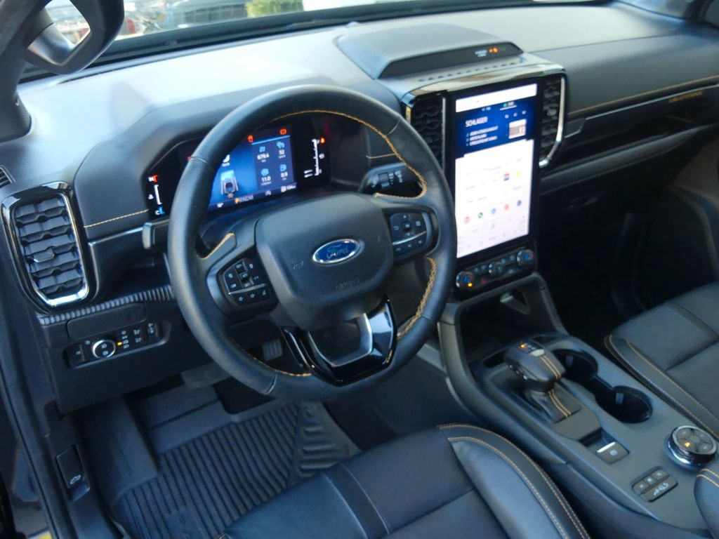 FORD Ranger Wildtrak e-4WD Doka* FORD Ranger Wildtrak e-4WD Doka*