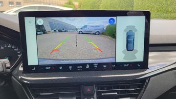 Fahrzeugabbildung Ford Focus Turnier ST-Line