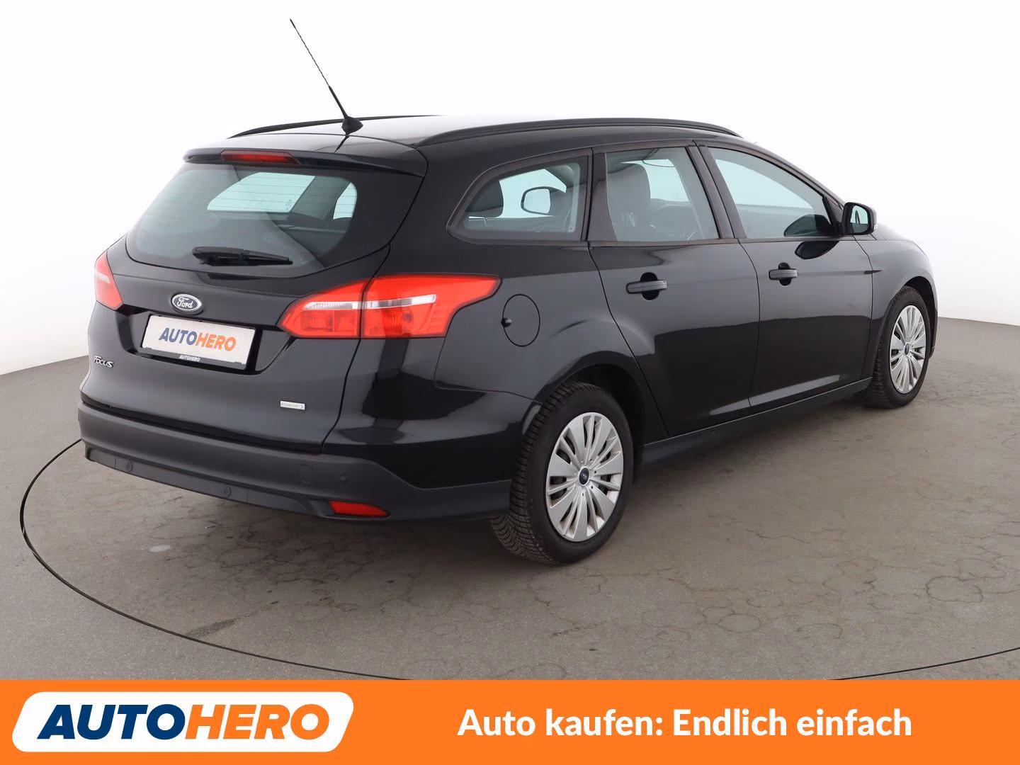 Ford Focus 1.0 EcoBoost Trend*PDC*SHZ*KLIMA*GARANTIE*
