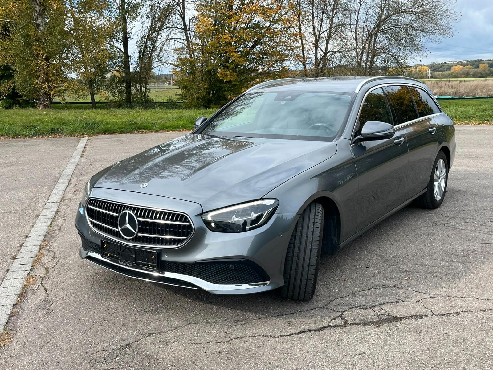Mercedes-Benz E 200