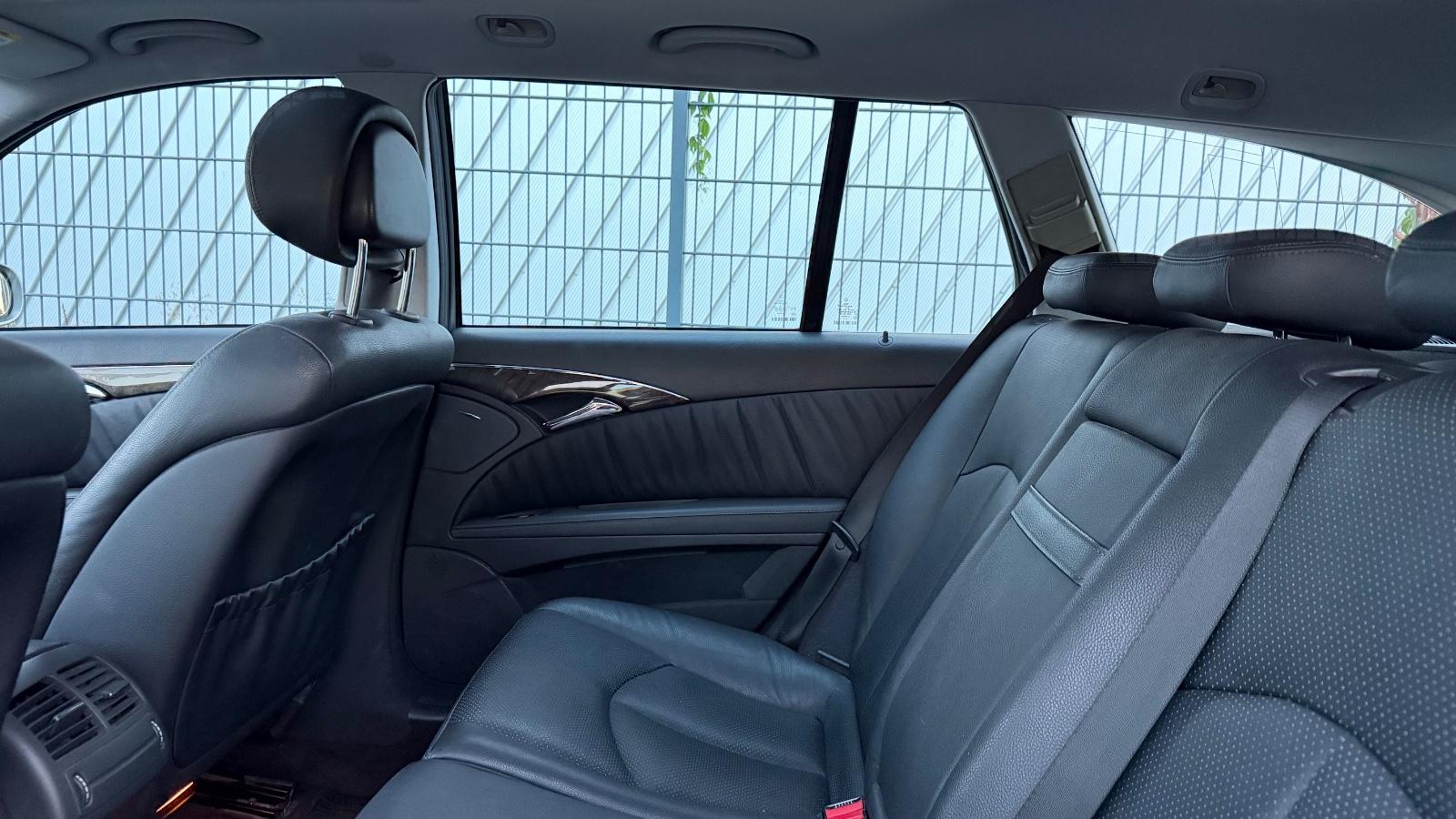Mercedes-Benz E280 2005 — photo 12