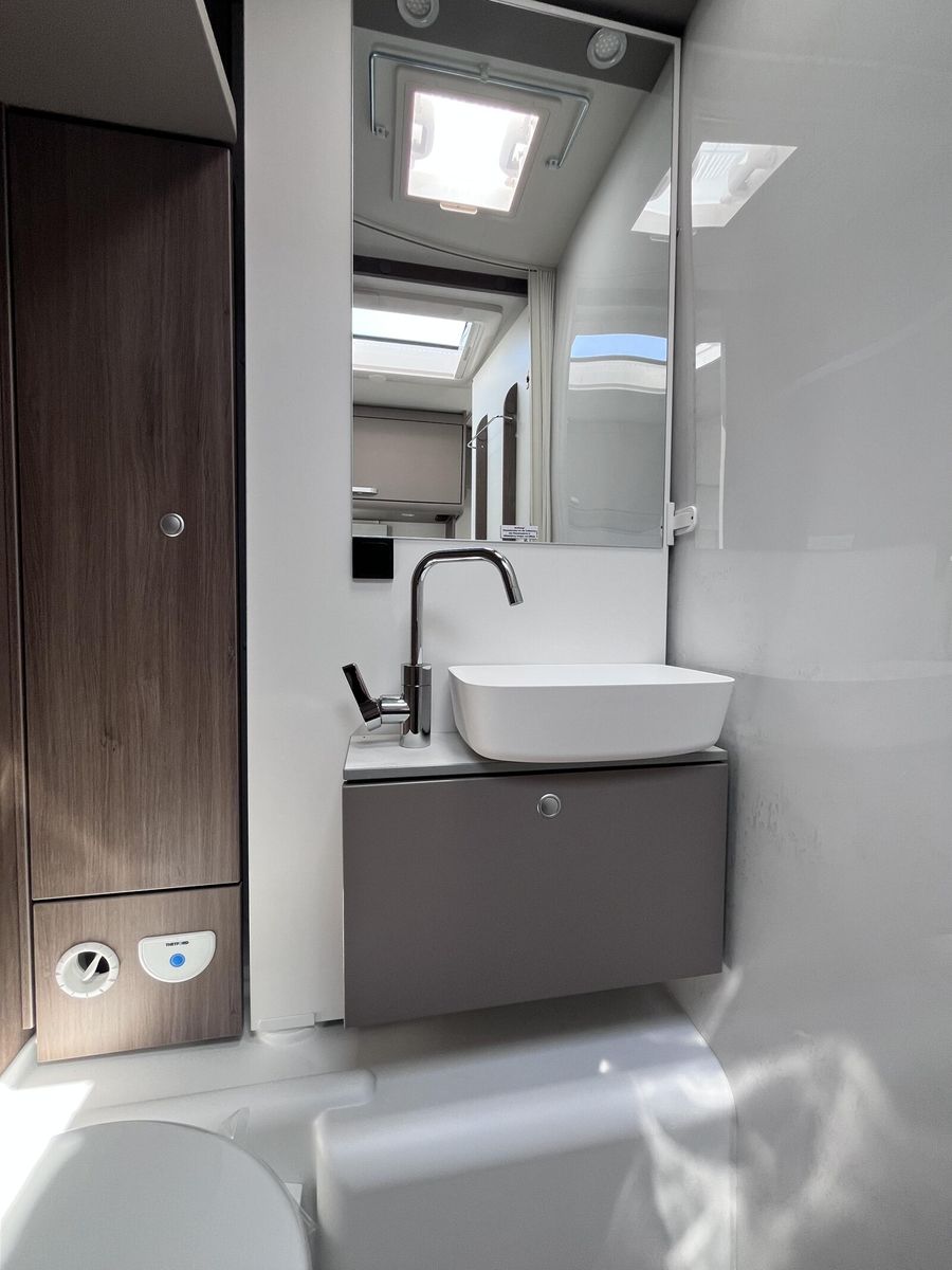 Fahrzeugabbildung Carado T 338 SIE SPAREN ÜBER 7.386
