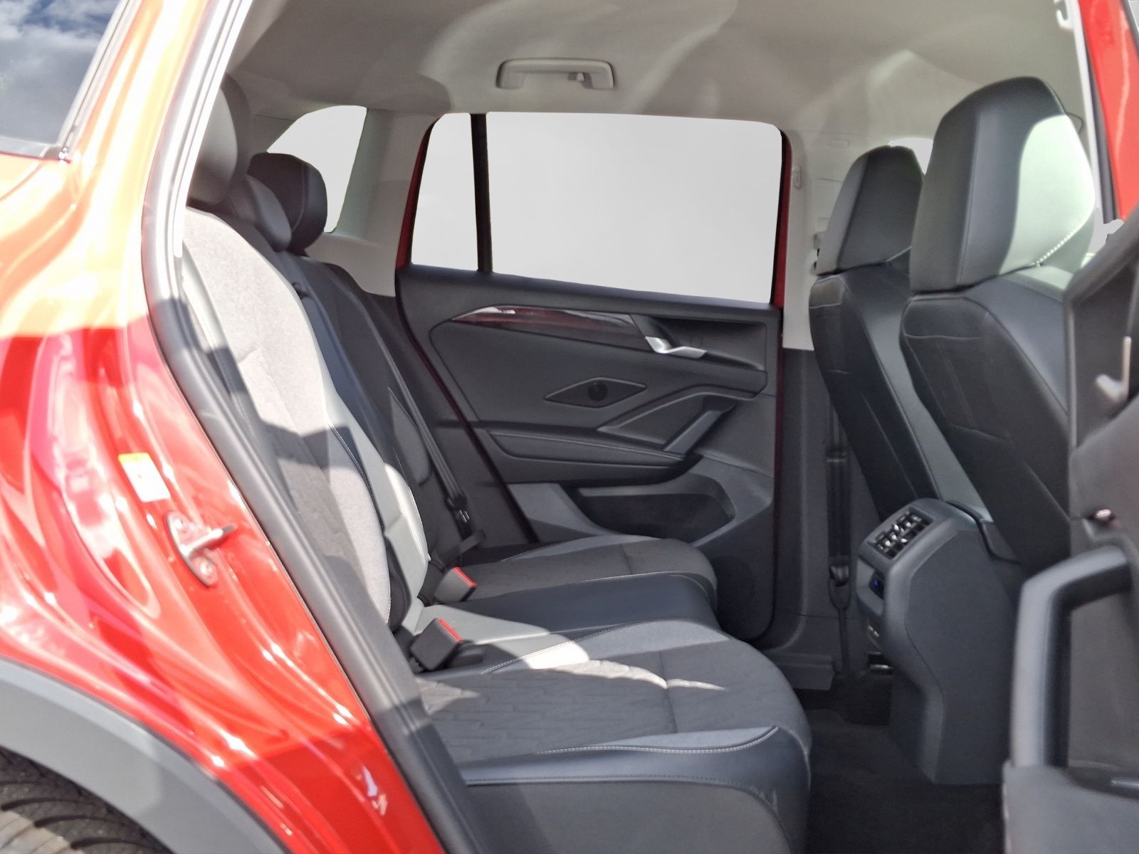 Volkswagen Tiguan - Bild 6