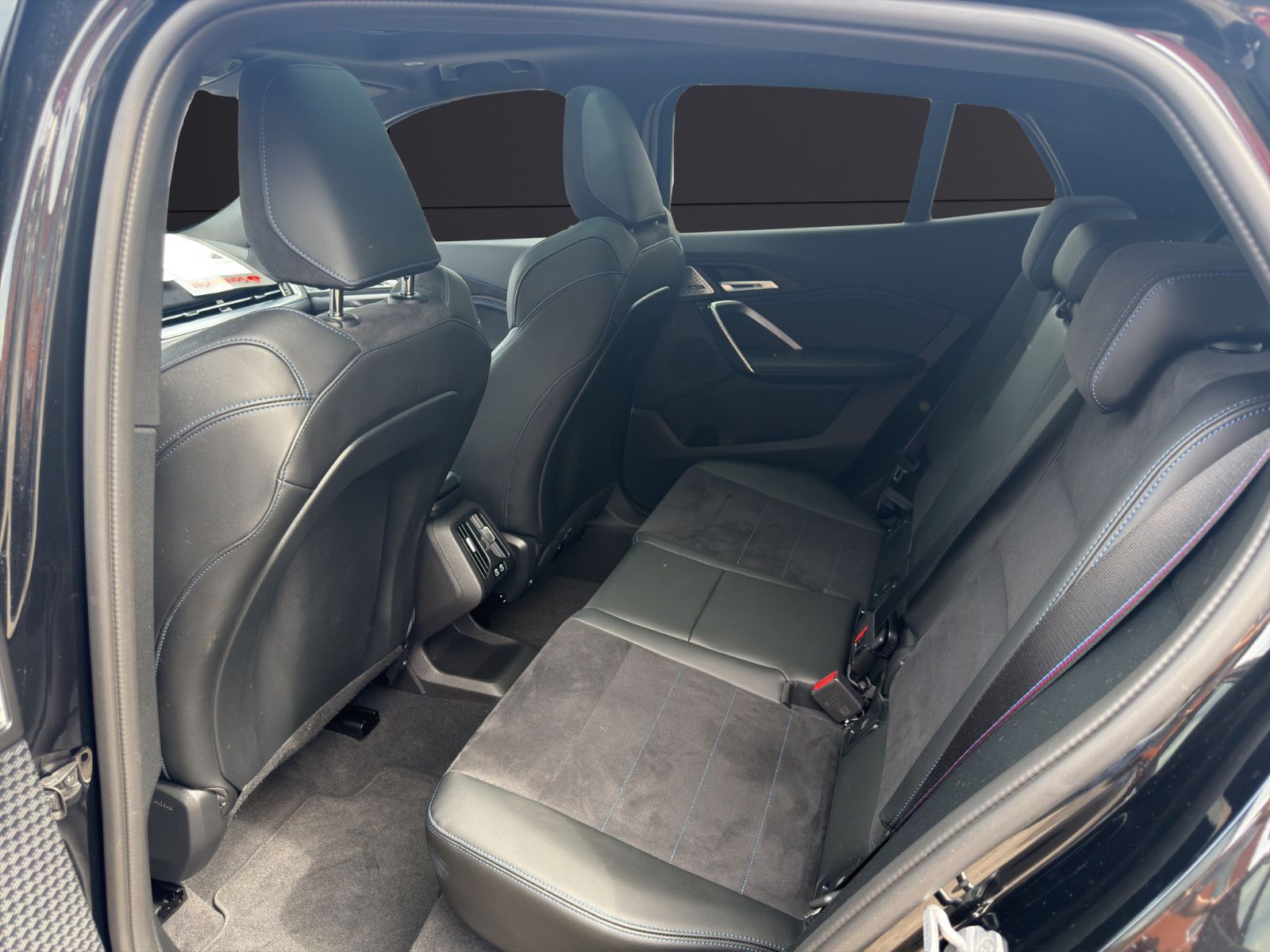Fahrzeugabbildung BMW X2 sDrive M Sport*Head-up*Harman*360°Cam*DAB*