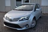Toyota Avensis 2.0 D-4D Kombi Life*1.HD*XENON*KAMERA* - Toyota Avensis mit Diesel-Antrieb: Kombi