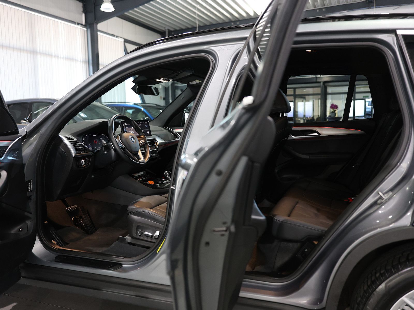 BMW X3 xDrive 30e INNOVATION LASER, HEAD-UP, MEMORY foto 11