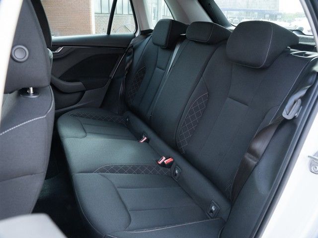 Kamiq 1.5 TSI Ambition DSG NAVI+LED+GRA+CARPLAY+