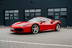 Fahrzeugabbildung Ferrari 488 Spider*Lift*PDC*RFK*elektr. Sitze*Mwst