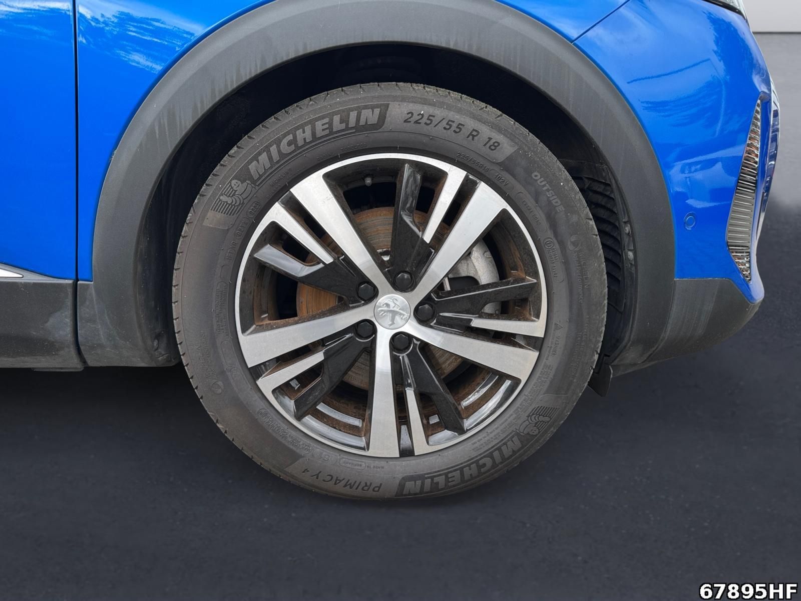 Fahrzeugabbildung Peugeot 3008 1.6 Hybrid 225 (Plug-In), Allure