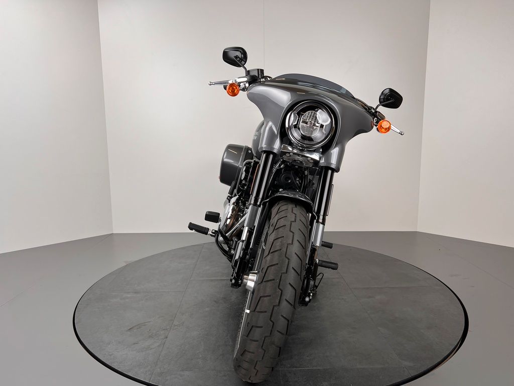 Fahrzeugabbildung Harley-Davidson SPORT GLIDE *TOP-ZUSTAND *WENIG KILOMETER