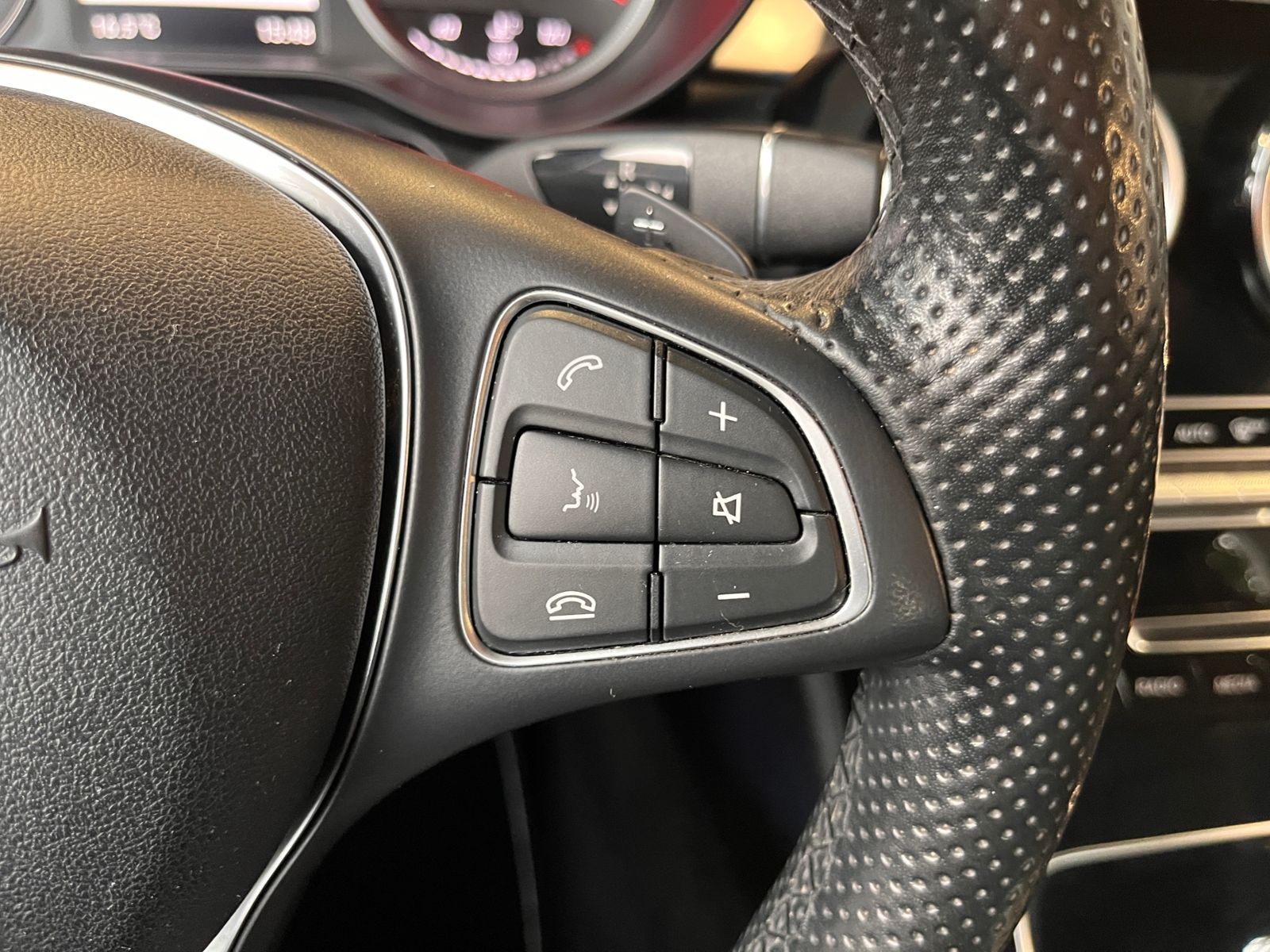 Fahrzeugabbildung Mercedes-Benz C -Klasse Coupe 180 KLIMA LED NAVI ALU