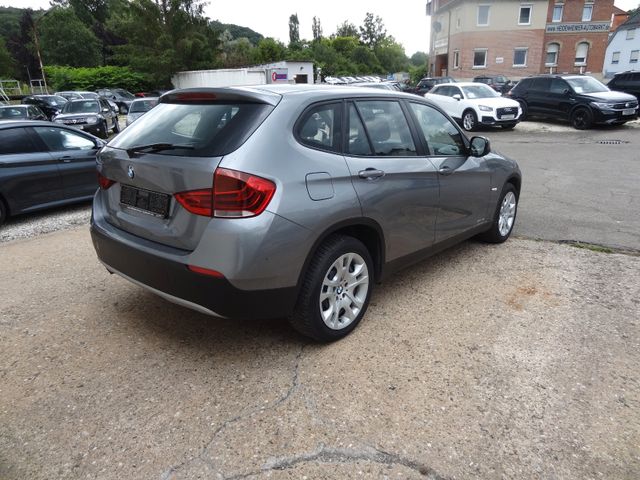 Fahrzeugabbildung BMW X1 18 i sDrive/1.Hand/Xenon/Automatik/82.500km/