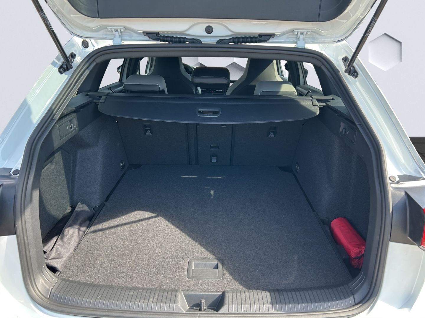 Golf Variant Mildhybrid VIII 1.5 DSG 96kW R-Line